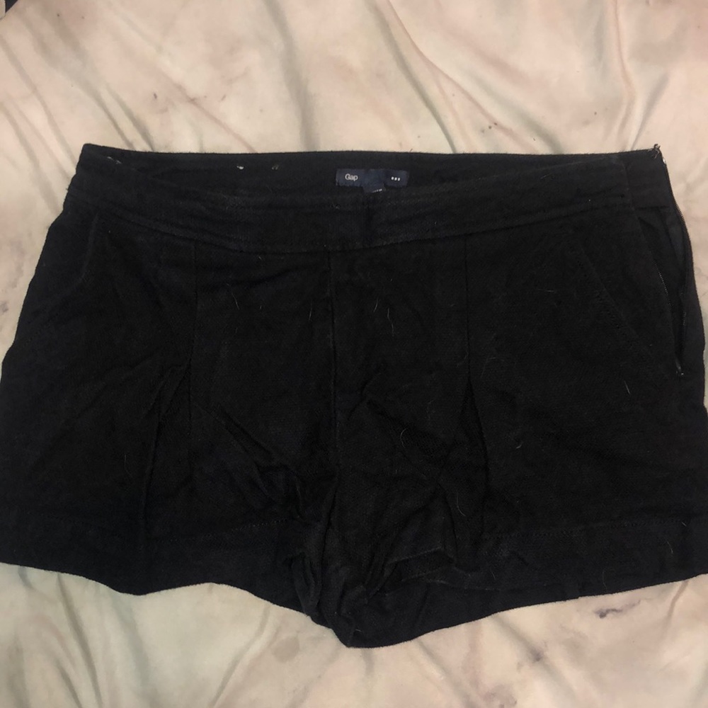 GAP shorts